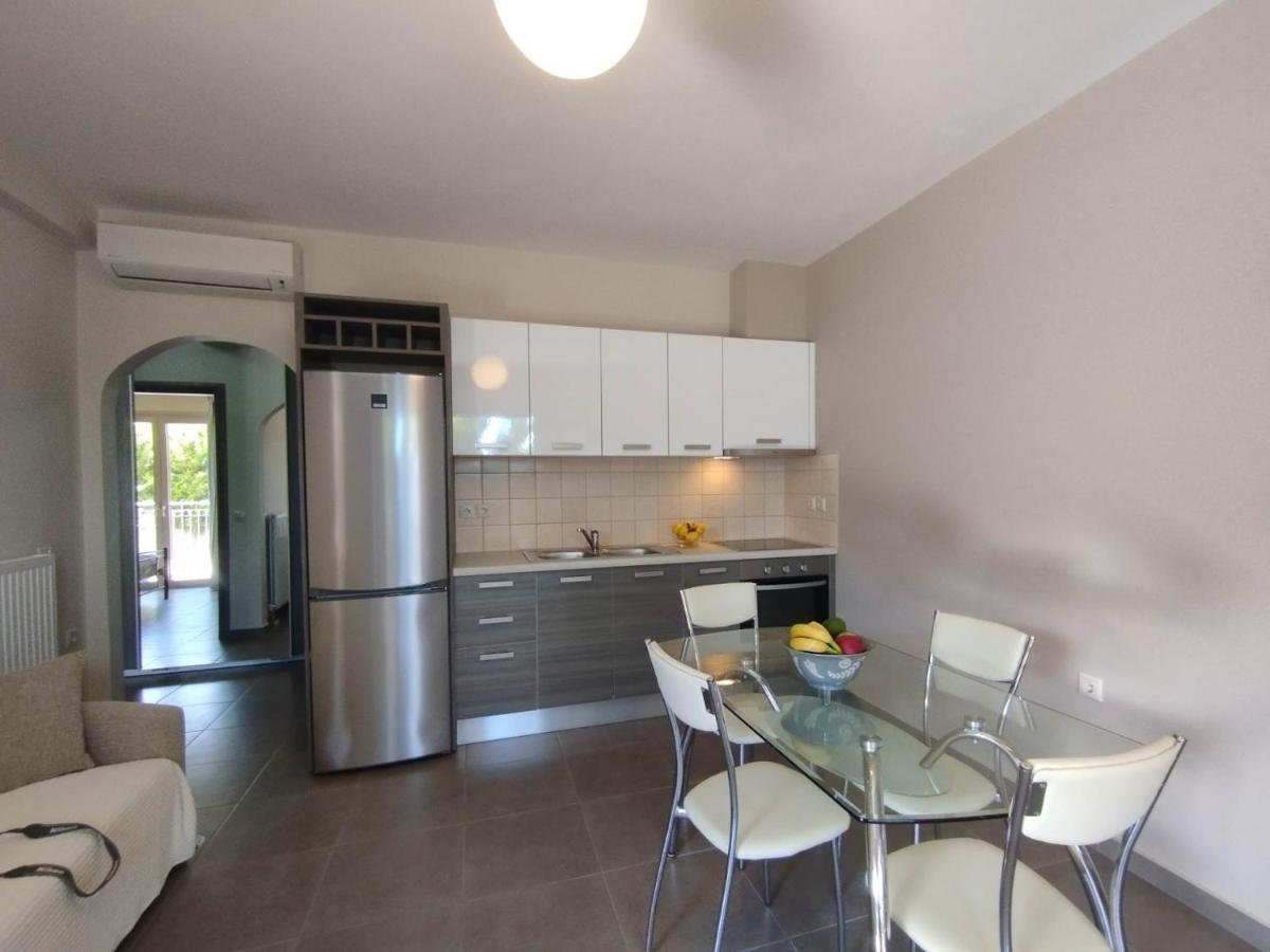 D'Angelos Apartments Karavomylos Dış mekan fotoğraf