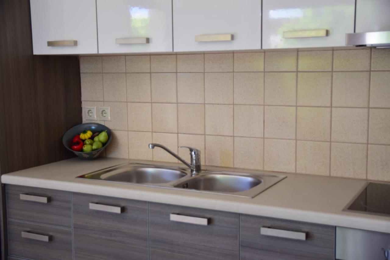 D'Angelos Apartments Karavomylos Dış mekan fotoğraf
