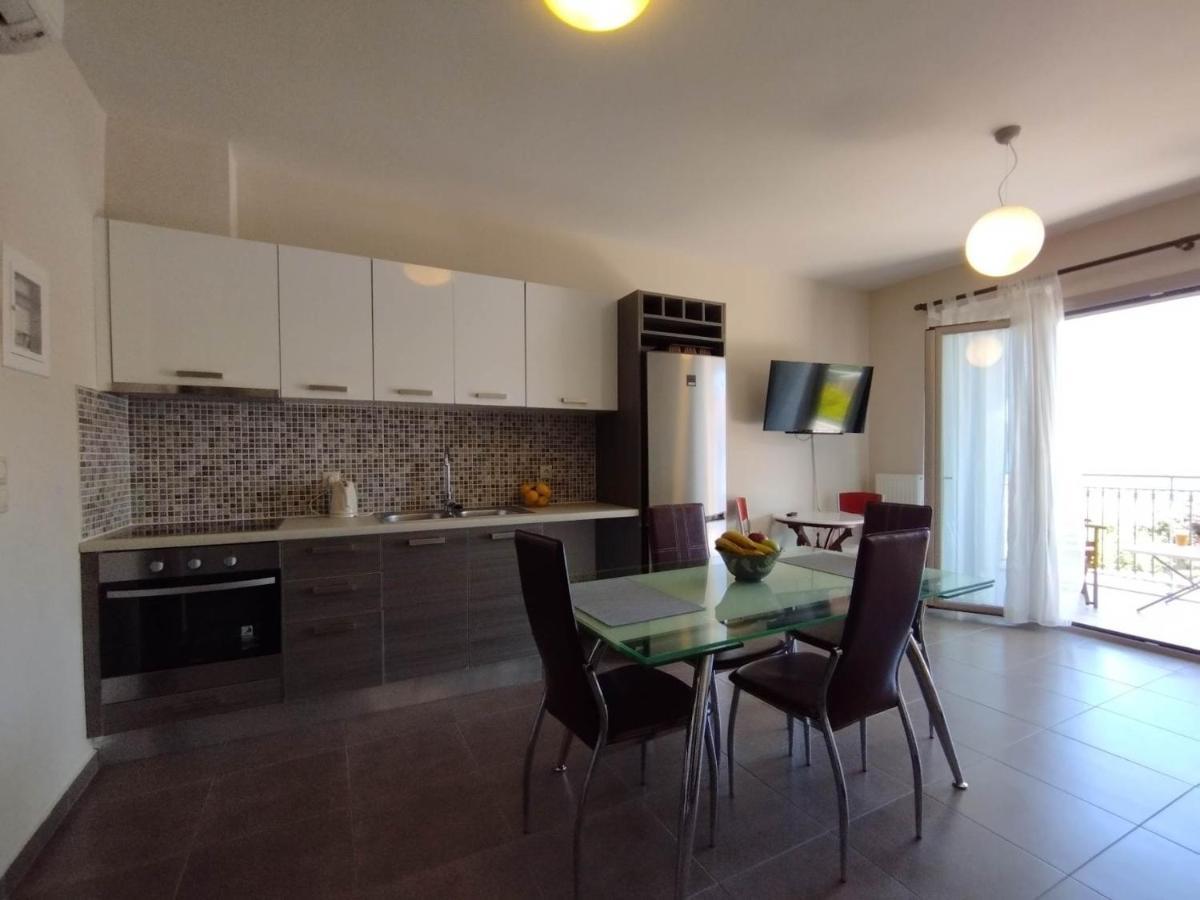 D'Angelos Apartments Karavomylos Dış mekan fotoğraf