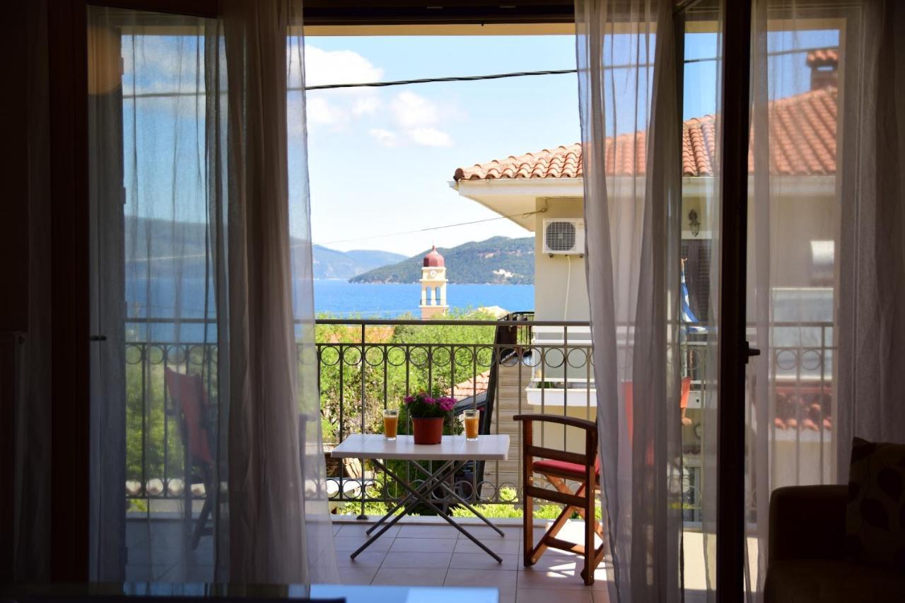 D'Angelos Apartments Karavomylos Dış mekan fotoğraf