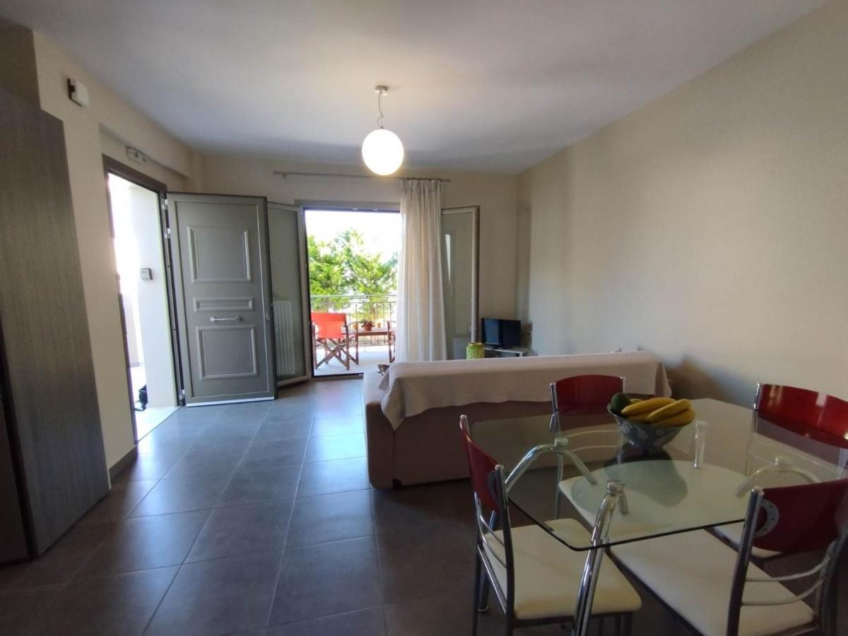 D'Angelos Apartments Karavomylos Dış mekan fotoğraf