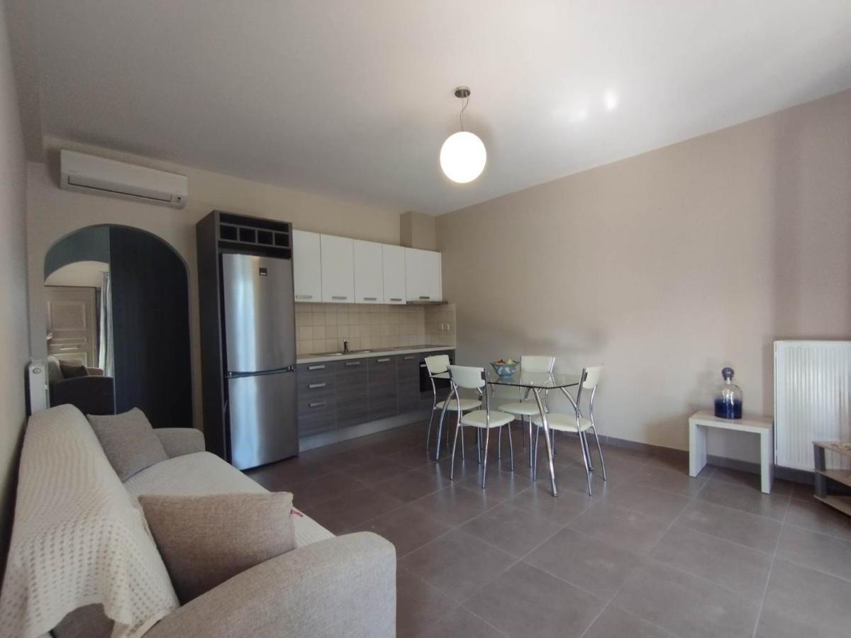 D'Angelos Apartments Karavomylos Dış mekan fotoğraf