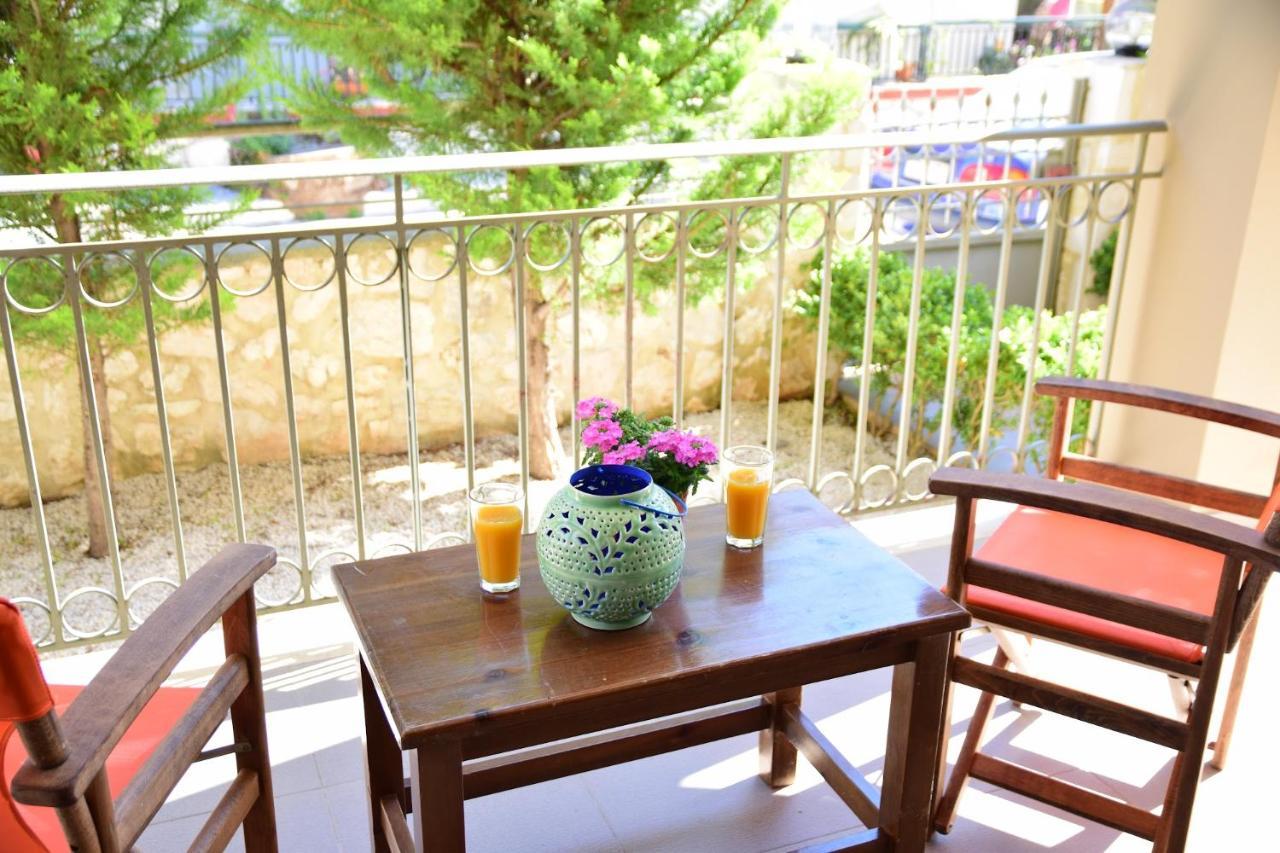 D'Angelos Apartments Karavomylos Dış mekan fotoğraf