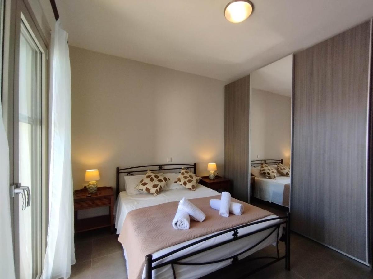 D'Angelos Apartments Karavomylos Dış mekan fotoğraf